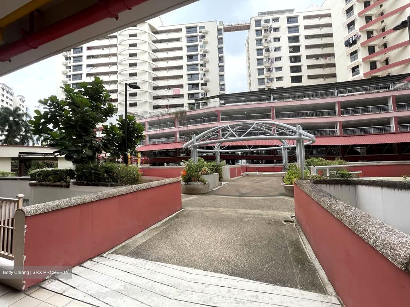 Blk 296C Choa Chu Kang Avenue 2 (Choa Chu Kang), HDB Executive #579795901